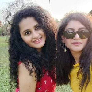 Shaily Priya Instagram - Happy Birthday to the strength of our family , my sister 🎂
@sweet_surprise_shruti 
I know I show less but i Love you in all ways possible ❤️
Happy Birthday Shruti 🎈