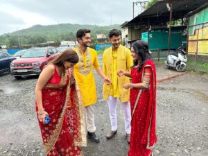 Shaily Priya Instagram - One year to fun , laughter, hardwork and little bit of fights . 
Kismat ki lakiron se completes one year 
@shemarooumang @rstfofficial