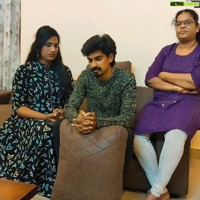 Shakeela Instagram - Fun time with my family...😂😂 #spreadlove #family #happiness💕
