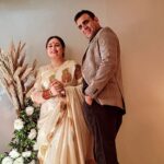 Shalini Kapoor Instagram - Me" Janu koi acha sa caption batao" He..."I love you" 🥰🥰🥰🥰