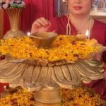 Shalini Kapoor Instagram - HAPPY ASHTAMI TO ALL MY INSTAGRAM FAMILY... MAY MAA DURGA BLESS YOU ALL WITH GOOD HEALTH ....LOT OF WEALTH.....AND SENSITIVITY....TO UNDERSTAND THAT WE ALL ARE ONE.....