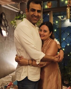 Shalini Kapoor Instagram - CANNOT EXPLAIN HOW FULL OF GRATITUDE I AM .....SOOOOOOOOOOOOOOOOOOO MANY WISHES ....PEOPLE TAKING OUT TIME TO CALL......DMS....PERSONAL SURPRISE VISITS TO WISH.........

ITS ALL GOD'S GRACE.....

THANK YOU ALL FOR MAKING ME FEEL SO SPECIAL...GOD BLESS EACH ONE OF YOU WHO TOOK OUT TIME TO WISH ....OR PRAYED FOR ME IN SILENCE....