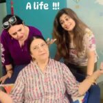 Shalini Kapoor Instagram - Seriously ! . People with no social media definitely have a life 😂🤣 like some #real #life Agree ?