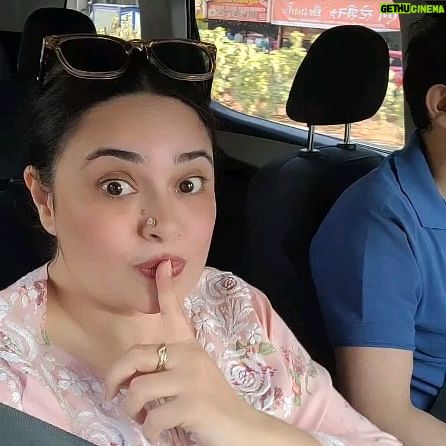 Shalini Kapoor Instagram - MASTI KA EK BHI PAL JAANE KYI DEIN.....KYU KYA BOLTI PUBLICππ₯°π₯°π₯°π
π
π
π
π