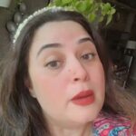 Shalini Kapoor Instagram – WATCH TILL THE END……MAJOR TWIST🤣🤣🤣🤣🤣🤣🤣🤣

THIS IS WHAT HAPPENS WHEN YOU ARE A HIGHLY ROMANTIC PERSON …MARRIED TO A HIGHLY SPIRITUAL PERSON……😇😇😇😇🤩🤩🤩🤩

JOKES APART ITS WORKING BECAUSE…….. WE HAVE THE BEST OF BOTH THE WORLDS UNDER ONE ROOF……..🤣🤣🤣🤣🤣

#trendingreels #instadaily #instalike #couplegoals #couple #actors #shooting