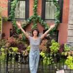 Shalom Harlow Instagram - PEACE Y’ALL SHALOM Y’ALL