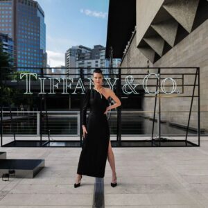 Shalom Harlow Instagram - Thank you @ngvmelbourne for a spectacular evening celebrating the genius of @alexandermcqueen

Lee was a master story teller. And the medium he used to broadcast his messages was clothing. The @ngvmelbourne presents an imaginative offering of the his incredible designs highlighting @alexandermcqueen unparalleled talent 

 #NGVGala 
@TiffanyandCo
@visitmelbourne
@VogueAustralia 

Thank you GLAM
@chantellebaker 
@marieuva 
@emma_kalfus