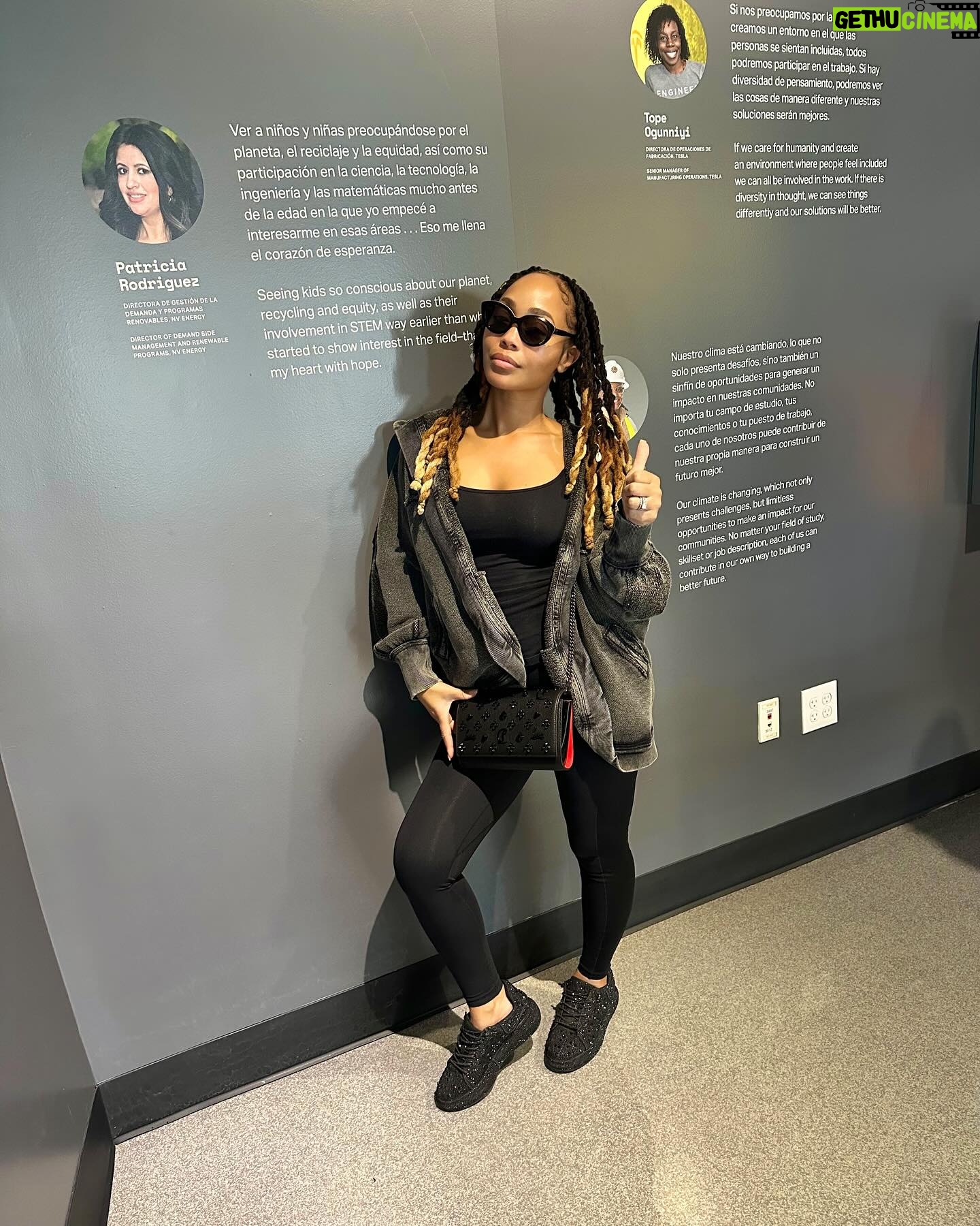 Shamari DeVoe Instagram - Inspired by the women in the pictures behind me and celebrating the strength of women everywhere, including myself! #HappyInternationalWomensDay!