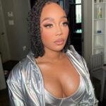 Shamari DeVoe Instagram - Playing in makeup with @_makeupbybarbee_ 🎬🎶💋