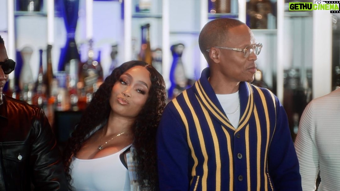 Shamari DeVoe Instagram - Still tuned in? 👀 What did y’all think of last nights episode of @MtvCouplesRetreat ? 🤔 @BigRonDeVoe • #MtvTuesdayTakeover #MtvCouplesRetreat