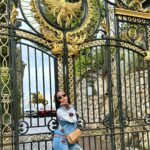 Shamari DeVoe Instagram - La Côte d'Azur est l'un de mes endroits préférés au monde! Voici d'autres des photos et vidéos de mon voyage au pays du fromage et du vin et Monaco. 🇫🇷 🫶🏽🇲🇨 #SouthOfFrance #FrenchRiviera #CoteDaZur #Eze #Monaco #SaintMargueriteIsland