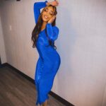 Shamari DeVoe Instagram - Starting November 1st with a splash of blue and embracing the autumn feels 🍂💙 #HelloNovember
