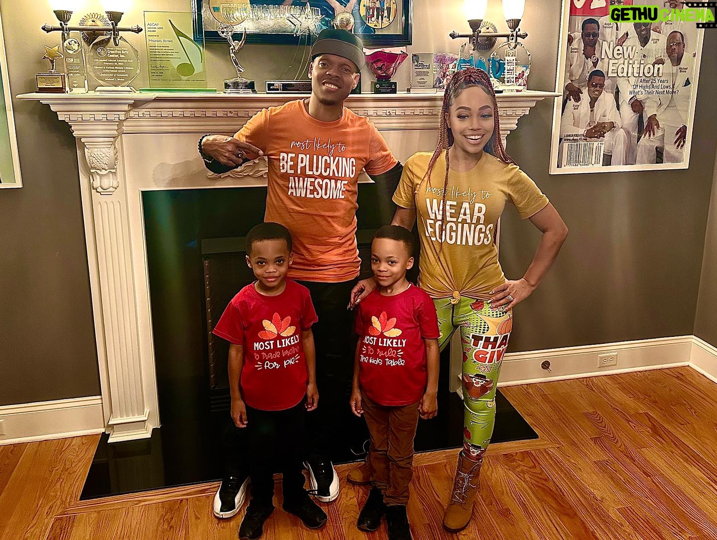 Shamari DeVoe Instagram - "We may not have it all together, but together, we have it all…" "When asked if my cup is half-full or half-empty, my only response is that I am thankful I have a cup." “I awoke this morning with devout thanksgiving for my friends, the old and the new.” #DeVoeted #Thanksgiving @officialbellbivdevoe and family…!!!