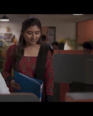 Shamni Mahe Instagram - Series ‘KALAI’ from kanniraasi.

Ft. @aneeqaofficial 

Full sleeve anarkalis always takes me to the early 2k vibes. We planned to carry this look in some screen spaces.Beautifully customised pieces and stitched to perfection. Adding few screen grabs here!!

Kanniraasi streaming on @bsvalue .

Photographer @ajay_ravi___ 
Makeup and hairdo @ishwaryashakthi