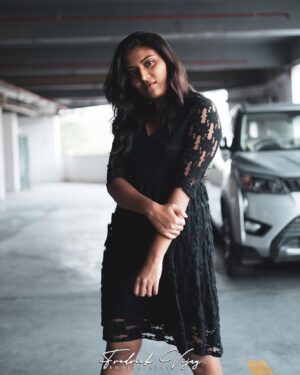 Shamni Mahe Instagram - Best is black .

@vijayfredrick_secrets 📸