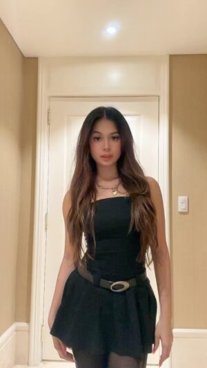 Shanelle Agustin Instagram - healing energy on me #reels #dance #cover