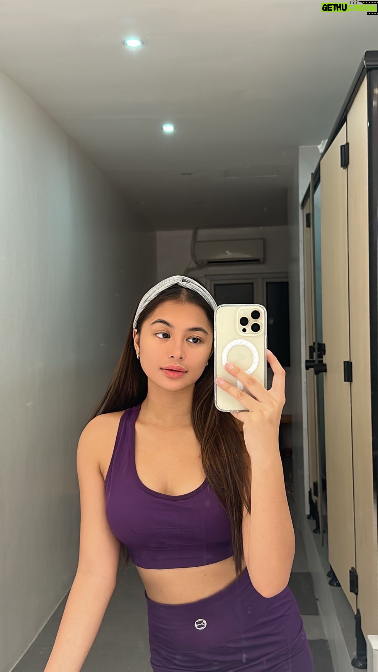 Shanelle Agustin - 2K Likes - she is me.
#reels #me #explore