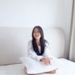 Shanice Margaretha Lie Instagram - indahnya tidur berkualitas & BACKPAIN GAK KUMAT LAGI🥹💙 brand lokal terdepan! Lagi promo diskon 53% untuk tanggal 25-31 Maret! Ada garansi & free pillow buruan cek @turubed