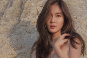 Shanice Margaretha Lie Instagram - bare face & sun-kissed, oh take me back to one of those days where my soul is free☀️