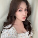 Shanice Margaretha Lie Instagram - santa doesnt know you, like i do.