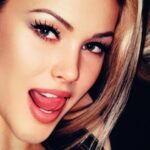 Shanna Moakler Instagram – I licked it so its mine. ⚓️🫥⬅️ what is that emoji it’s terrifying…. ❤️⚓️💋