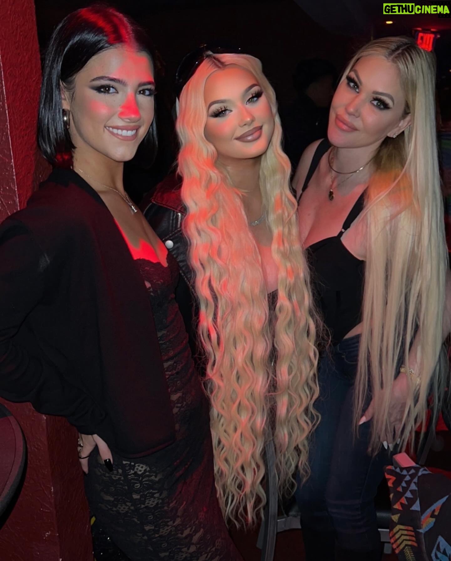 Shanna Moakler - 25.4K Likes - Happy 18th Birthday to my beautiful daughter @alabamaluellabarker you have grown into a confident, loving, outgoing, ambitious young woman, I am so proud of how strong you are and how you always stayed true to yourself. Our time together means everything to me. Being your mom is one of my greatest joys. I love you. Time has gone to fast. ❤️⚓️🎁👸🏼