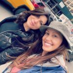 Shannon Elizabeth Instagram - There's nothing better than a long layover in NY on a Sunday with your sister! Love you so much @tamsenfadal -thank you & @irabernstein59 for a beautiful, perfect day!!! #sisters #cousins #newyork #sunday #layover