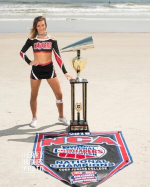 Shannon Woolsey Instagram - seeing all these daytona posts made me wanna post my own. Cant believe it’s my first year not being there in 7 years but all great times come to an end. Truly the best years of my life. Texas Tech & Navarro i love you with my whole heart! Make us proud 🤍