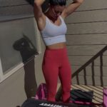 Shannon Woolsey Instagram - the most convenient balcony workout EVER. 😍 Thank you to @ritfit.sports! #womenshistorymonth #FitnessJourneyRITFIT