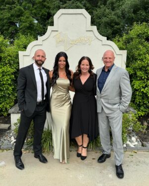 Shannon Woolsey Instagram - the best day getting to celebrate family. Such a beautiful  wedding & a Congrats to the newly weds!!! The Lucaris 🤍