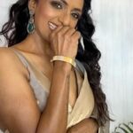 Shanti Priya Instagram – UFF 🔥🔥🔥🧿 Wht should I caption ????

Makeup & styled by yours truly @shanthipriya333
Hair by @amuthevar 
Outfit @swtantraofficial 
Jewellery @gewelsbymona X @instylewithaditi 

shanthipriya glamour saree jewellery 

#instapost #trending #fyp #shanthipriya #ootd #event #post#trending #shanthipriya #marathi #90s #bollywood #actress #trendingreel #fyp #reelsvideo #explorepage #reelsvideo