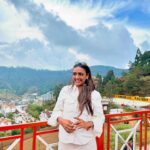 Shanti Priya Instagram - Set your mind free 🦋🌥️🌦️🌤️ shanthipriya shanthi priya actor dancer holiday emotion hill station nature free happy