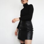 Shany Nadan Instagram – Pueden creer que esta falda está hecha de cuero reciclado?! 🤩 

Les presento la Alison Recycled ♻ Leather Skirt de @asbydf , una marca internacional creada por una diseñadora ecuatoriana 🇪🇨 que AMO, no solo por sus diseños sino tambien por su compromiso con el medio ambiente 🌎

Styling: @ornellalebedstyle @ornella.lebed 

#sustainability #sustainablefashion #recycledleather