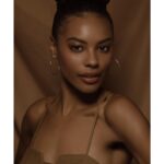 Sharam Diniz Instagram – A benção de ser mulher e angolana e nascer no dia da Mulher Angolana✨ 
Tanto por agradecer e, muito ainda por viver. Com sabedoria, humildade e resiliência no tempo dEle, sempre. 🙏🏾

Afinal são 33 anos de vida com saúde e o privilégio de concretizar sonhos com dignidade, honra e amor no que faço.🤎🎉

#FelizMarçoMulher 

The blessing of being an angolan and a woman and being born on Angolan Woman’s day✨
So much to thank for and there is still a lot to live. With wisdom, humility and resilience in His time, always. 🙏🏾

After all, it’s been 33 years of a healthy life and the privilege of making dreams come true with dignity, honor and love in what I do.🤎🎉
Credits: @sergiorbaia 📷