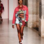 Sharam Diniz Instagram – Quem sabe faz ao vivo 💖
E a @duartehajime é dessas 💕
Obrigada pela honra uma vez mais e parabéns pela coleção incrível ✨

@afonsodbatista 📷
@lisboafashionweek 

#ModaLisboa #Duarte