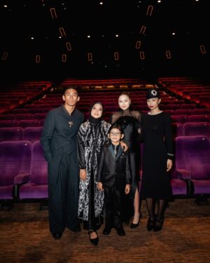 Shareefa Daanish Instagram - Premier Menjelang Ajal akan tayang 30 April 2024.
Diabadikan oleh @armanfebryan & @felixdaritan