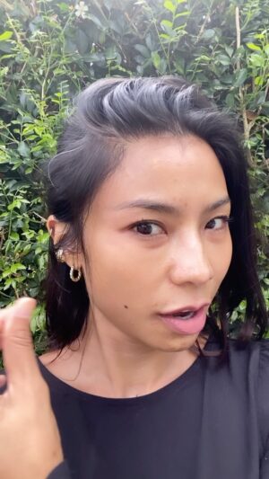 Shareefa Daanish Instagram - Yuhuuuuu ubaaaaan 😁
#embracinggreyhair #embracinguban #lifeat40s