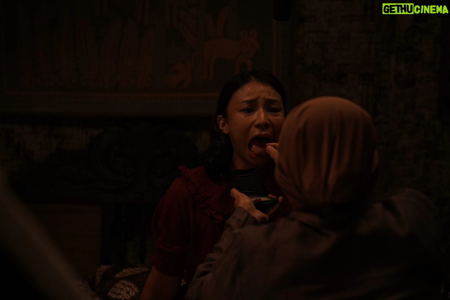 Shareefa Daanish - 447 Likes - Shareefa Daanish, behind the scene MENJELANG AJAL
.
.
#Rapifilm #BTS #BehindTheScenes