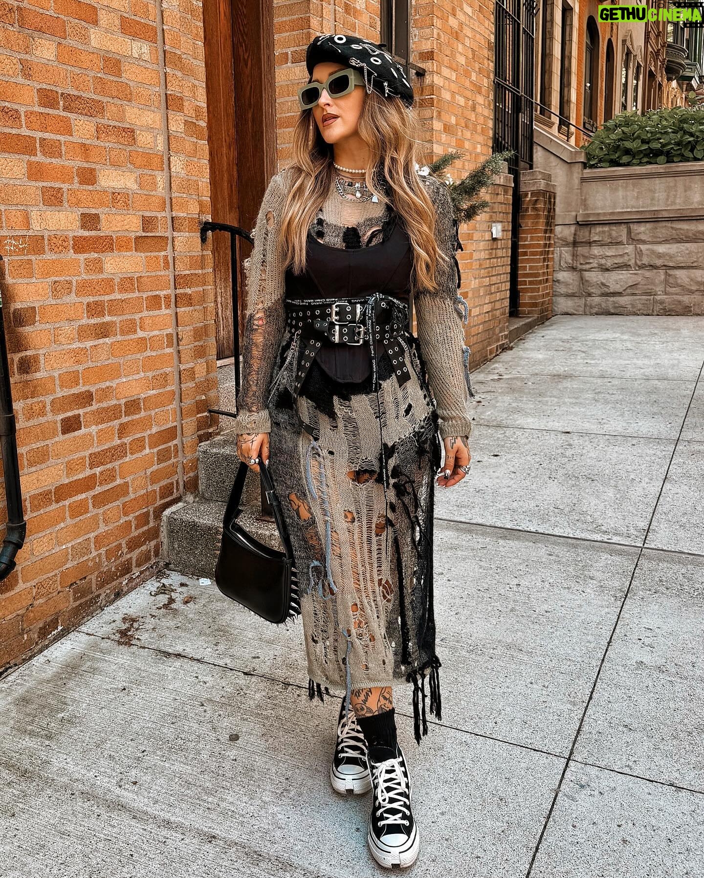 Sharlota Instagram - Prvni stripky z vyletu✨🌸🫶🏼🥹 #newyork