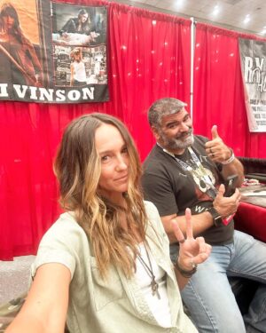Sharni Vinson Instagram - Weekend highlights from @creepiecon AFTERMATH in Ontario, California 

#conlife #horrorcon #creepiecon #california #horrorjunkie #horrorcommunity #weekendvibes