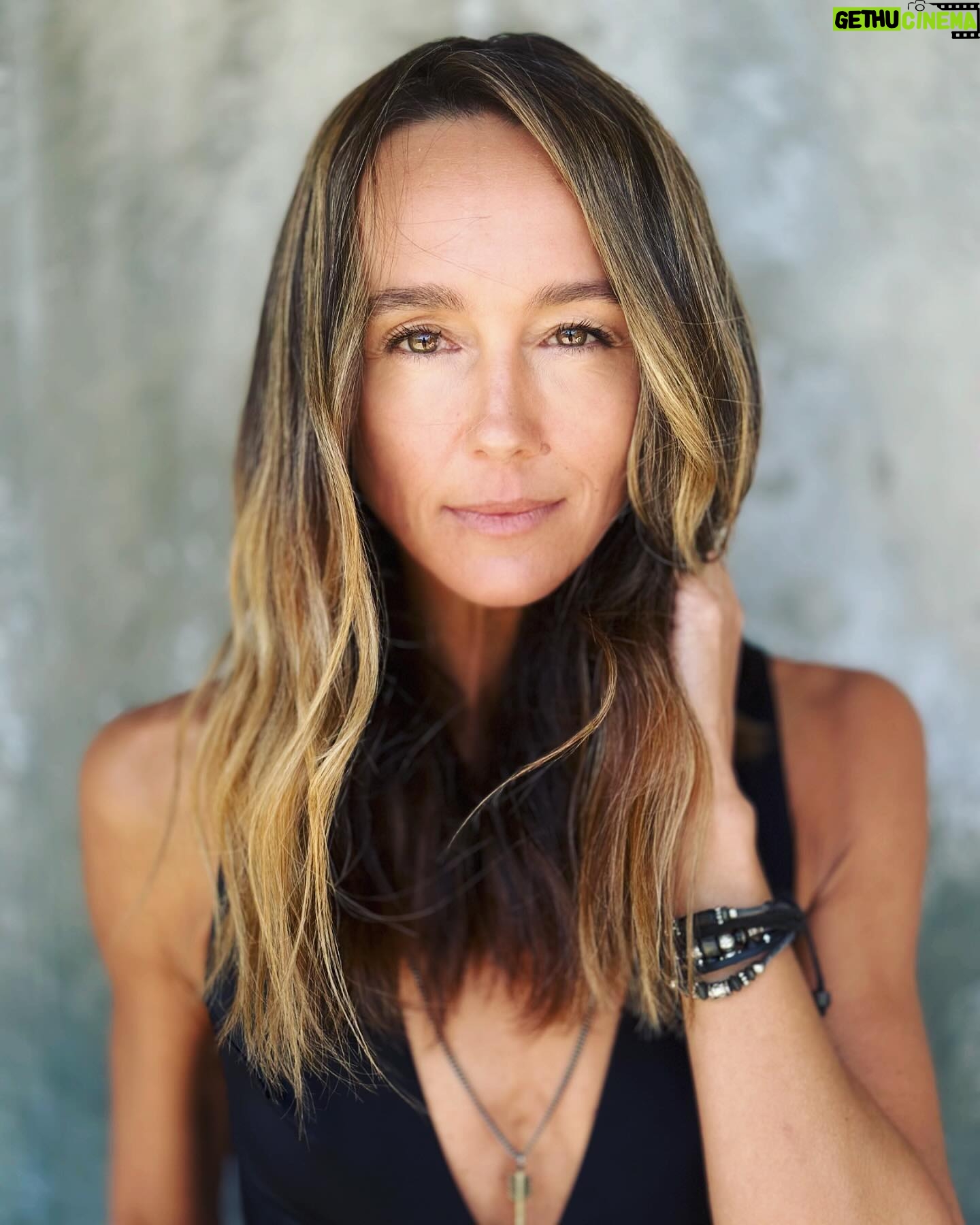 Sharni Vinson - 715 Likes - 📸 @kevinhahnphoto