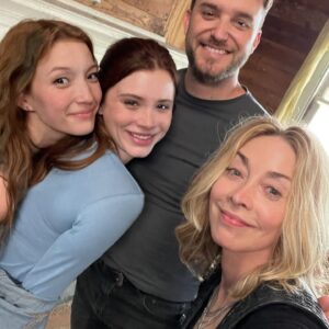 Sharon Lawrence Instagram - Ahhh David! Aka @hoohoo3000 Thanks for writing #Walker with heart and humor. Love the way you see things my #northcarolina brother. You do us and @elonuniversity @elonalumnila proud. 👏 
Working with the @thecwwalker family was so satisfying and I’m grateful you captured the collaborative, confident, caring (the cute cows 🐄!) and cool vibe you and your colleagues created. Looking forward to watching what comes next😘

Repost @hoohoo3000 -Some Walker 410 bts 🤠