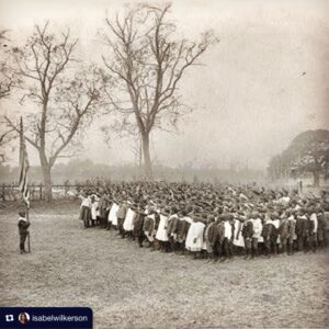 Sharon Lawrence Instagram - Stunning and sobering, soulful and sacred. Thank you @isabelwilkerson, for excavating and illuminating our shared history. #memorialday🇺🇸 
Repost from @isabelwilkerson
•
I so love this image of one of the earliest commemorations of Memorial Day, which arose from the ashes of the Civil War. 
What we now call Memorial Day was first observed on May 1, 1865, in Charleston, SC, where thousands of newly freed Black people marched, prayed and laid flowers in gratitude to the Union soldiers whose sacrifice had helped liberate them from slavery.
After the Confederates evacuated Charleston at the end of the war in April 1865, Black residents cleaned the site of a mass grave of 257 Union soldiers. The laborers dug out the bodies and gave the soldiers a proper burial.

That May 1, nearly 10,000 people, most of them formerly enslaved African-Americans, joined by union troops and northern White missionaries, gathered to dedicate the burial ground and honor the fallen. 
Among the former slaves were 3,000 Black children, like those pictured here, who would become among the first African-Americans ever permitted to go to school in the South with the opening of new Freedom Schools.

The people sang and laid flowers on the gravesite. The New York Tribune described it as “a procession of friends and mourners as South Carolina and the United States never saw before.”

A tragedy that so much of our country’s true history has been withheld from us — we don’t know who we are as a nation, don’t know what we’re celebrating, don’t know how we got to where we are, and thus we don’t know how to fix what ails and divides us. It’s time that we learn our history and act upon it for the salvation of our democracy. 

#memorialday #history  #americanhistory