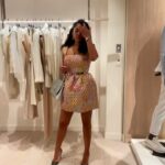 Sharon Carpenter Instagram - A metallic moment in @fashiondrug_by_anahit. This custom dress was simply perfection.🔥 Styling and earrings by @bella_sophia_jewels. Luxury vegan purse by @miomojo_italia. 💖