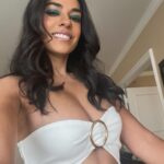 Sharon Carpenter Instagram - When you’re self-aligned the stars align. ⭐️