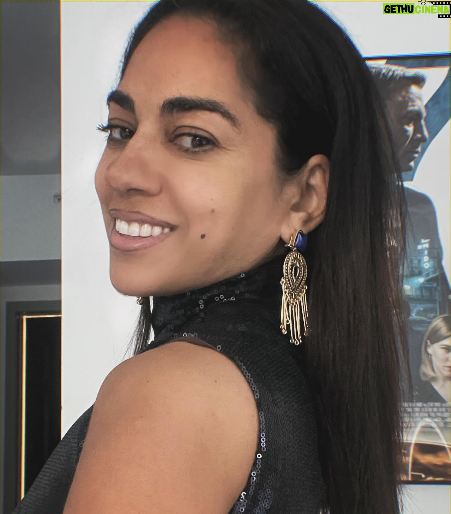 Sharon Carpenter Instagram - On a mission like a #bondgirl… Dress: @beeombi @pr_solo Earrings: @veronicatharmalingam