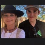 Sharon Case Instagram - Sunday Harvest Festival 🍁🎃🌭🍺#TakeTheReins benefit Chili cook-off contest. @jordivilasuso won both gold medals 🏆🏆#YR @mgrossman18 🕷