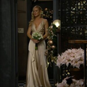 Sharon Case Instagram - Thank you to all the #YR viewers for your amazing love and support all year and for continuing to tune in to see us!! I love you!! Thank you to everyone who made this final show of 2020 look so beautiful & for what you do all year, set decor, camera, lighting, directors, h&mkup, @davidzyla wardrobe, the whole crew, our cast & especially @mgrossman18 & @jordivilasuso 
HAPPY NEW YEAR TO ALL!! 🎉🎊

Thanks a million to all the very kind and amazing soap press & journalists/bloggers!!!!!!!!!!!!

#happynewyear #newyearseve #2021 #newyearseveoutfit #newyearsevewedding #cbs