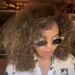 Sharon Leal Instagram - #momtalk #whatheflipmom Flip: a term used colloquially by Filipino American youth to refer to those of Filipino descent. or: funny little island people 🏝️
