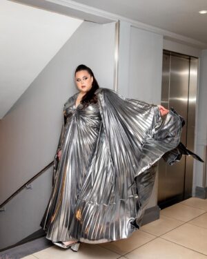 Sharon Rooney Instagram - ✨ Bafta Scotland 2023 ✨

- Thank you so much for having me and my mammy 🥰 Congratulations to all the winners & nominees, whit a talented bunch 🤩👏-

Styling - @styledbysrh @sarahroseharrison 
💄- @madeupbysamuel 
💇🏻‍♀️- @eilidhmcleod_hairdressing 
💅🏻- @naildit_byclaire 
👗- bespoke @hardingegeorgia 
💍- @bleueburnham 
Earrings ✨ - @aniahaie 
👜 👄- @lulu_guinness 
📷- @_donnamcgowan 

Thank you to the best team; so lucky to work with you 🥹💖 @hardingegeorgia thank you for creating this beautiful piece for me, I felt amazing in it xx
